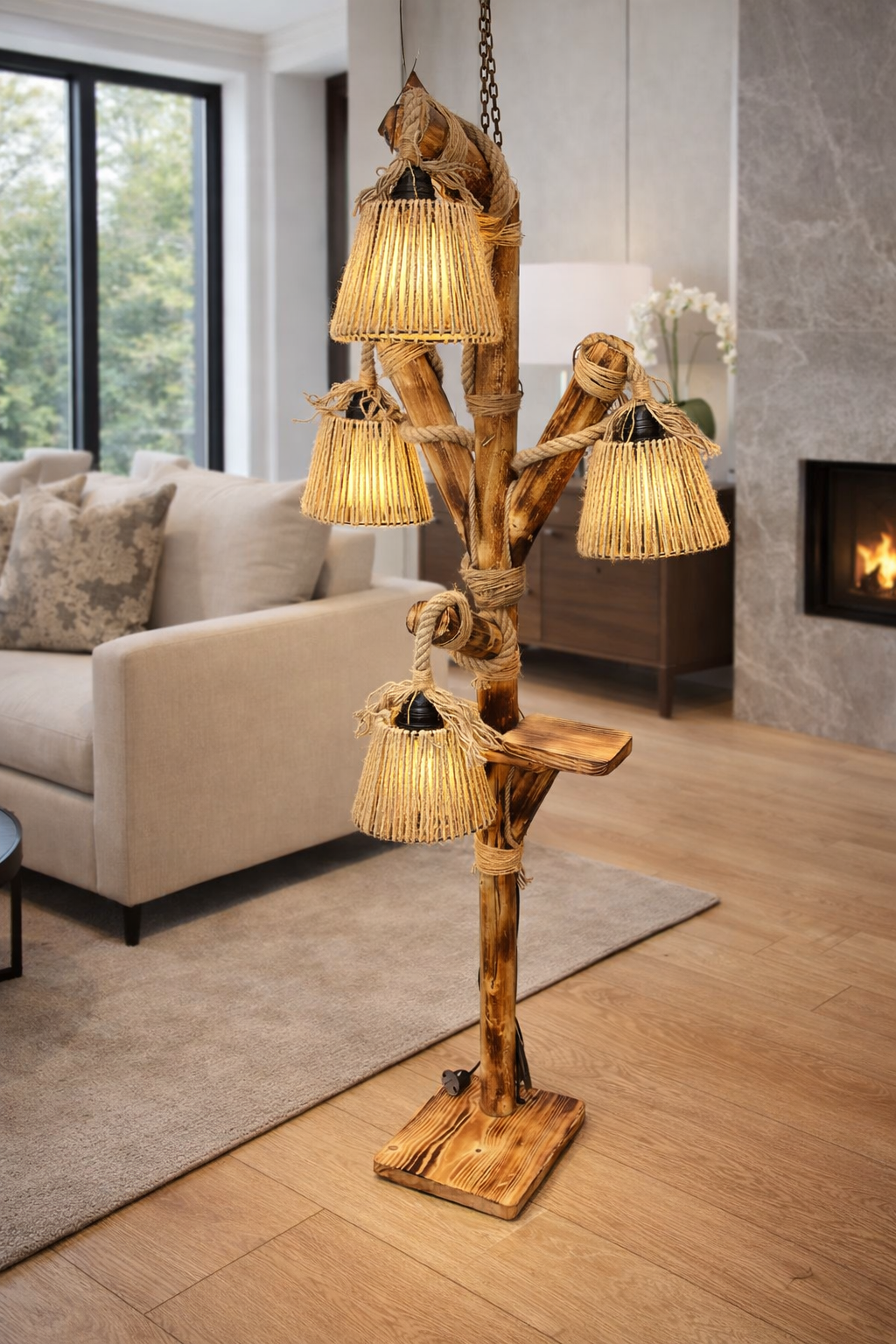 El Yapımı Rustik Ahşap Lambader – Halat Detaylı 4 Başlıklı Dekoratif Zemin Lambası