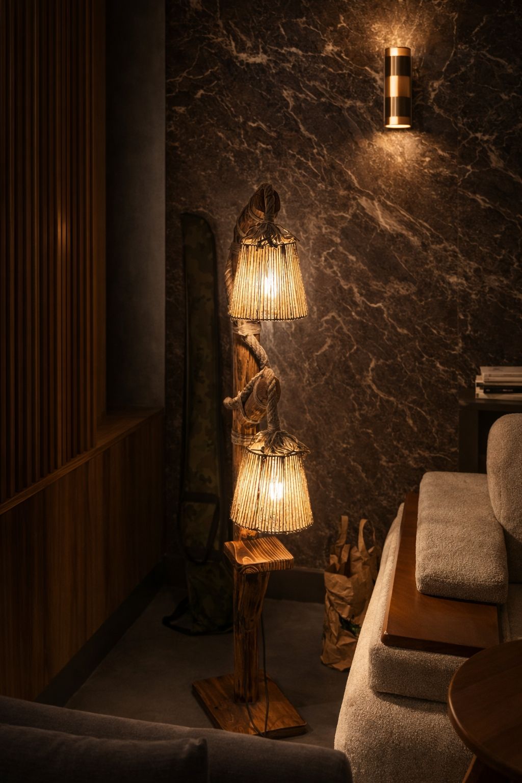 El Yapımı Rustik Lambader – Dekoratif Salon Aydınlatması